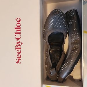 Nib see by Chloe studded flat grey sz40